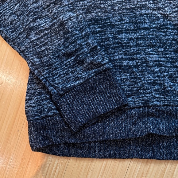 GAP Black Gray Hoodie Sweatshirt - Picture 3 of 4